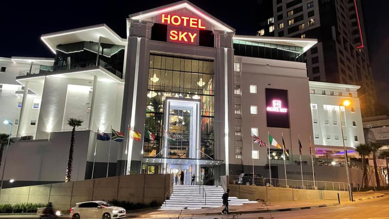 Hotel Sky Sandton — building