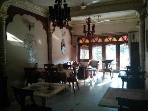 Jasvilas — dining
