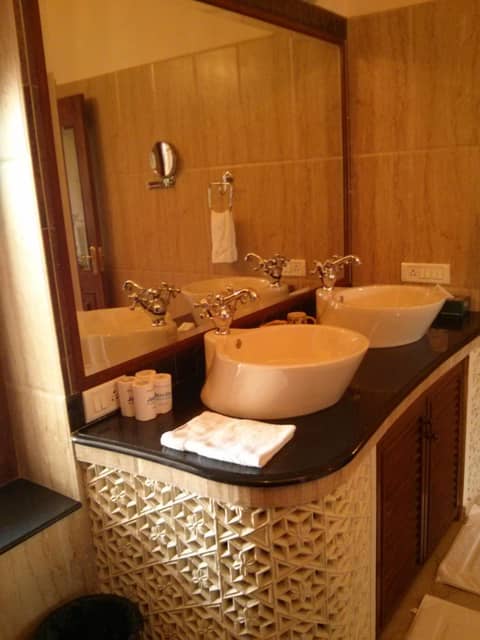 Jasvilas — bathroom