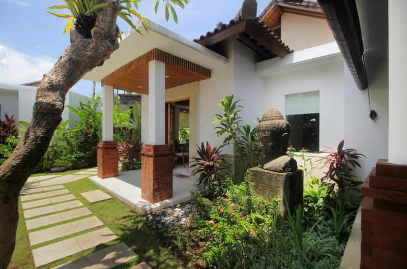 Sagara Villas and Suites Sanur by AHM — building