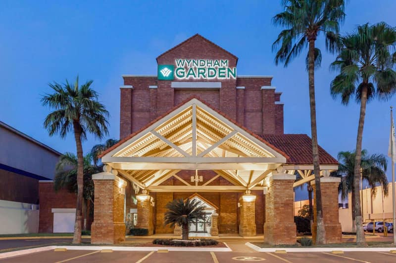 Wyndham Garden Monterrey Norte — building
