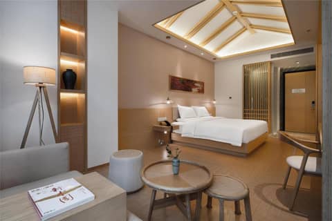 Atour X Hotel Shenzhen Futian CBD Chegongmiao — hotel room