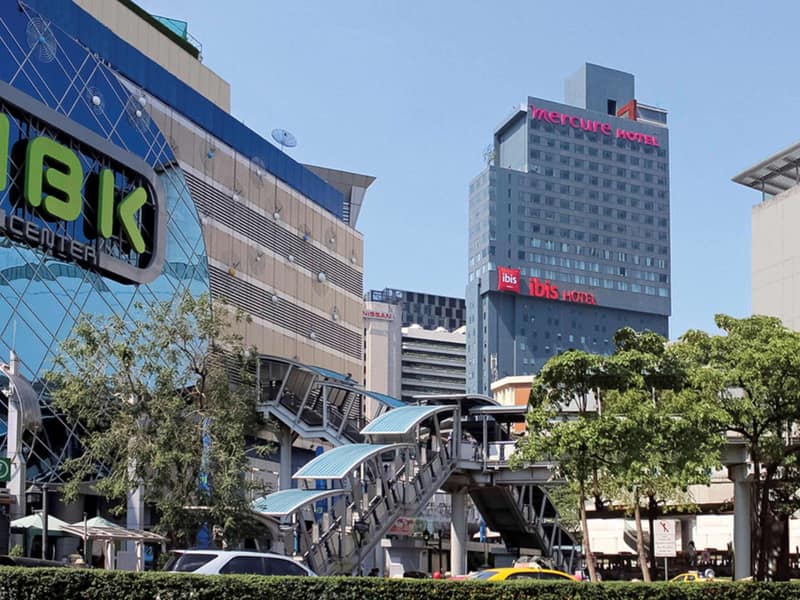 ibis Bangkok Siam — building