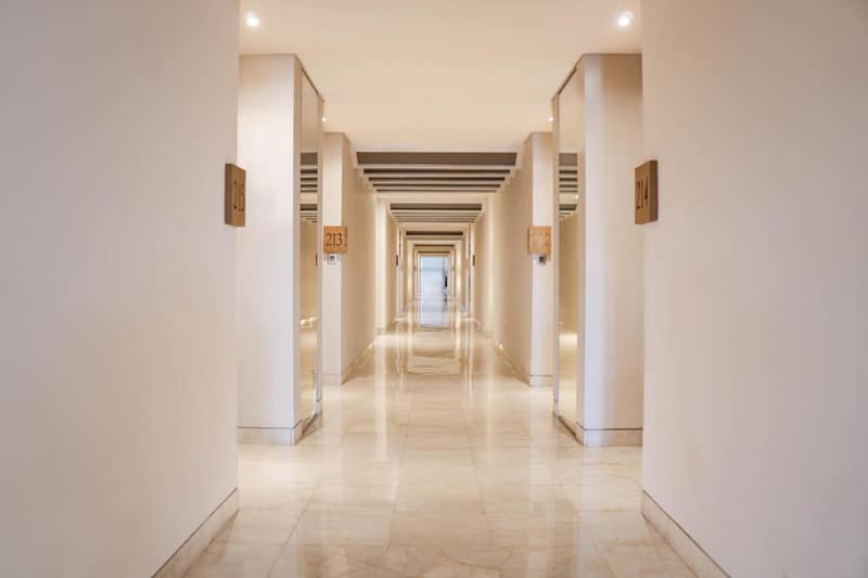 Amnaya Resort Kuta — building
