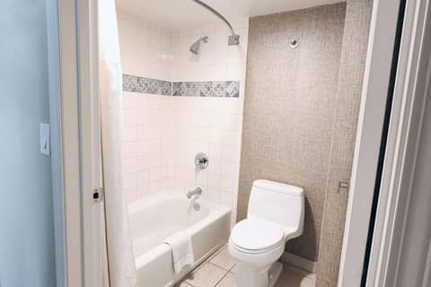 Hilton Phoenix Tapatio Cliffs Resort — photo 8