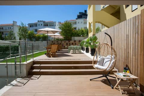 Casual Raízes Porto by Casual Hoteles — balance & terrace