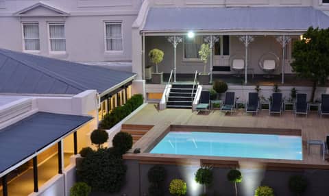 The Cape Milner — recepcion & lobby