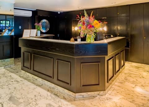 rugs HOTEL Köln — recepcion & lobby