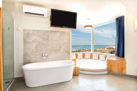 Higuerón Hotel Málaga, Curio Collection by Hilton — photo 8