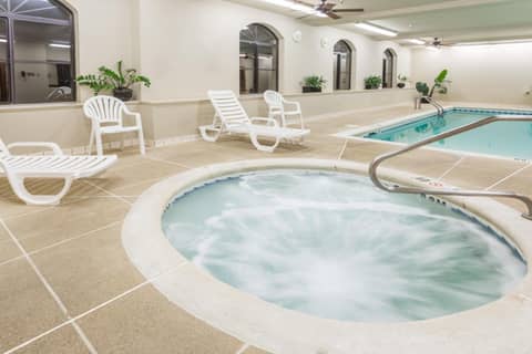Baymont by Wyndham Asheville/Biltmore — photo 3