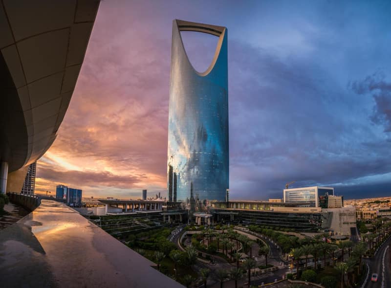 Four Seasons Hotel Riyadh — photo 1
