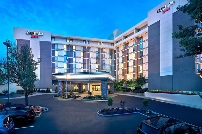 Courtyard by Marriott Philadelphia City Avenue — building