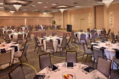 Courtyard by Marriott Philadelphia City Avenue — photo 9