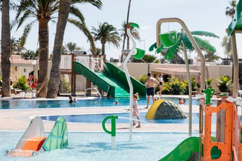 HD Parque Cristobal Gran Canaria — activities & amenities
