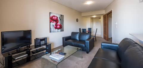 Inn on the Park Apartments — photo 5