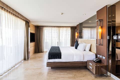 The Sanctuary Resort Pattaya, BW Signature Collection — hotel room