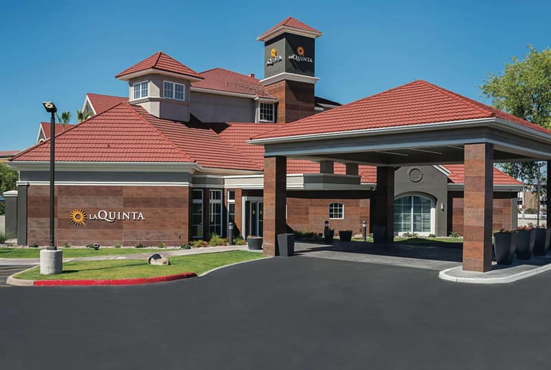 La Quinta by Wyndham Phoenix Chandler — building