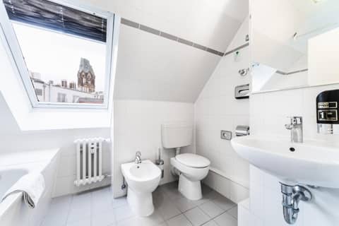 Upper Room Hotel Kurfürstendamm — photo 9