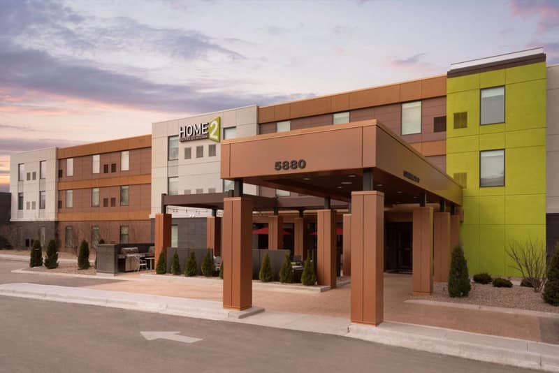 Home2 Suites by Hilton Milwaukee Airport — building