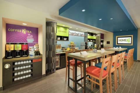 Home2 Suites by Hilton Milwaukee Airport — photo 8