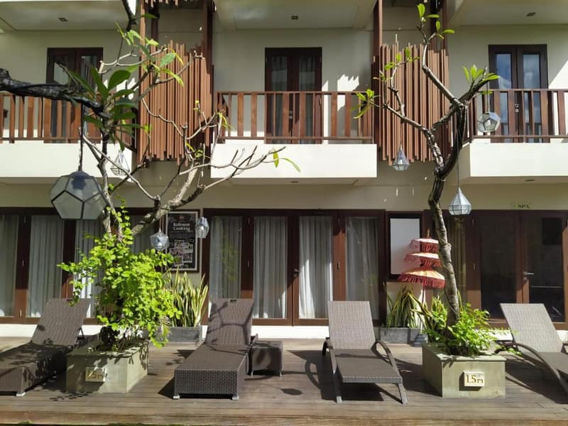 d'primahotel Seminyak — balance & terrace