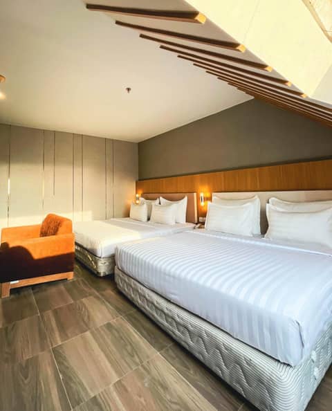 d'primahotel Seminyak — hotel room