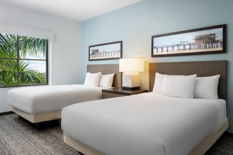 Hyatt House Naples 5th Avenue — hotel room