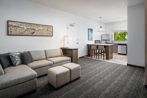 Hyatt House Naples 5th Avenue — photo 9