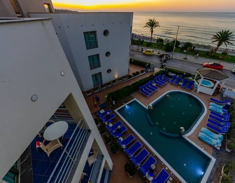Astro Suite Hotel — photo 8