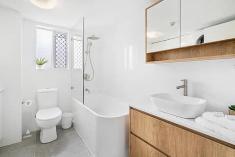 Markham Court — photo 7