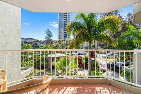 Markham Court — balance & terrace