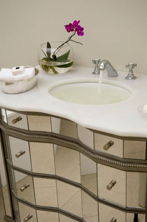 Hoeveld House — bathroom