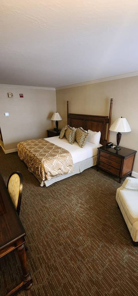 Chelsea Inn — photo 5