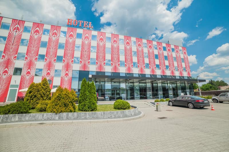 Premier Kraków Hotel — building