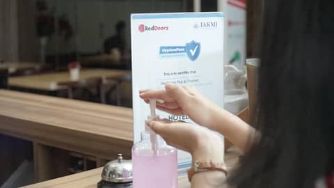 RedDoorz Plus @ Thamrin — other