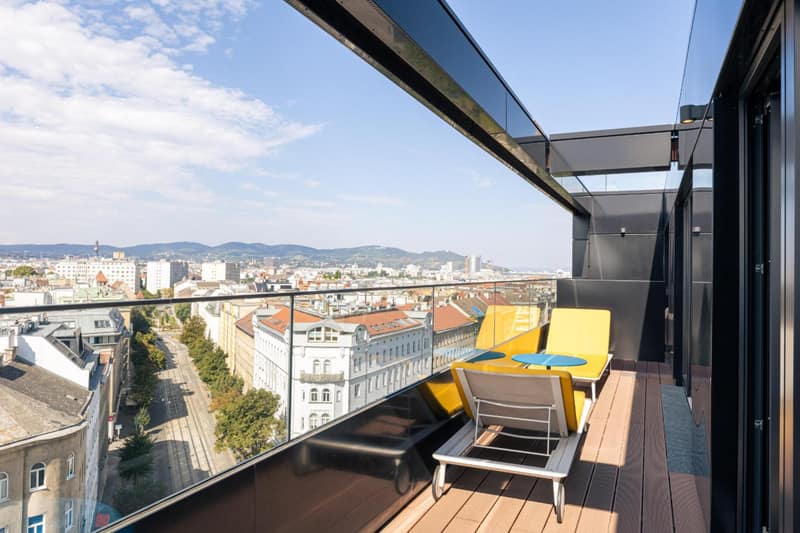 The Social Hub Vienna — balance & terrace
