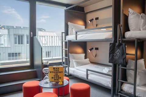 The Social Hub Vienna — hotel room