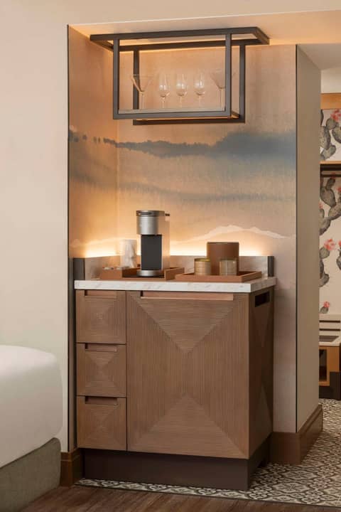 The Scottsdale Resort & Spa, Curio Collection by Hilton — photo 4
