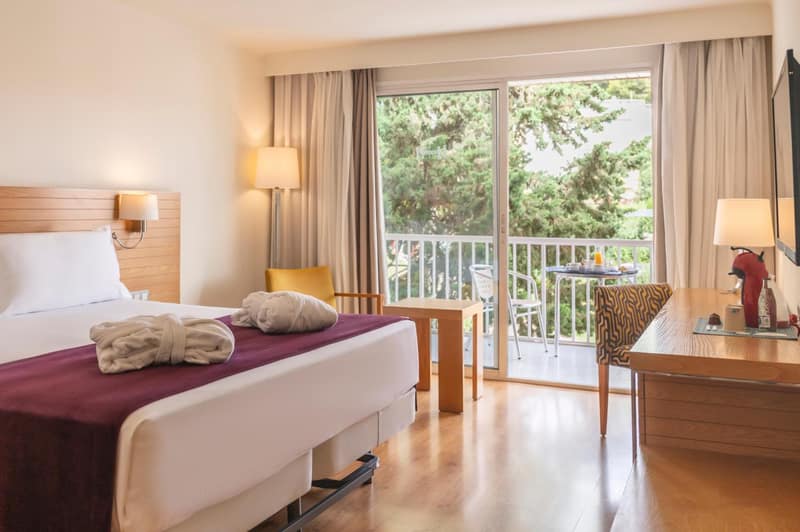 Hesperia Mallorca — hotel room