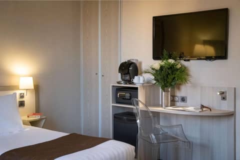 Best Western Alba — hotel room