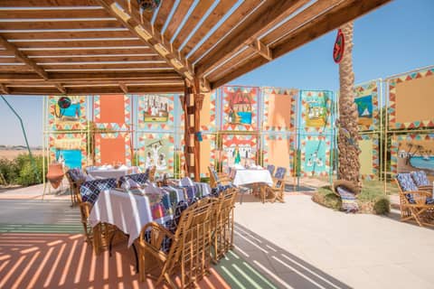 Hurghada Long Beach Resort — dining