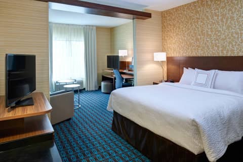 Fairfield Inn & Suites by Marriott Detroit Troy — photo 2