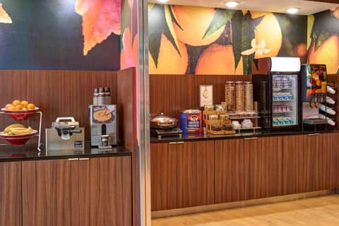 Fairfield Inn & Suites by Marriott Detroit Troy — photo 8