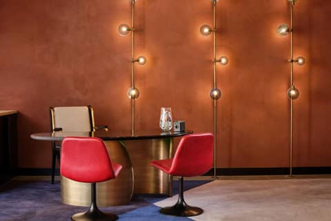 Montcalm East Autograph Collection — hotel reception