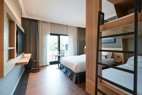 The Suites Hotel Jeju — photo 2