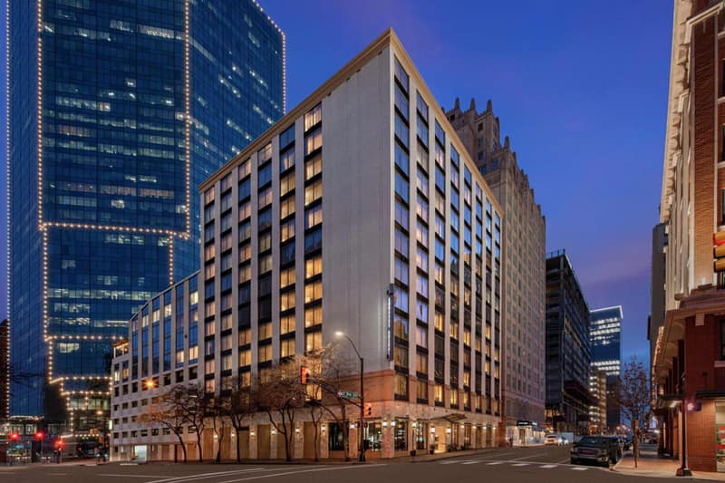 Embassy Suites by Hilton Fort Worth Downtown — building