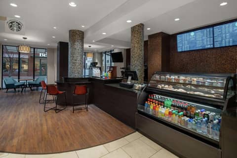 Embassy Suites by Hilton Fort Worth Downtown — photo 2