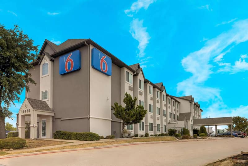 Motel 6-Fort Worth, TX - Burleson — building