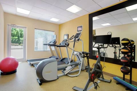 Homewood Suites by Hilton Tampa-Brandon — photo 8