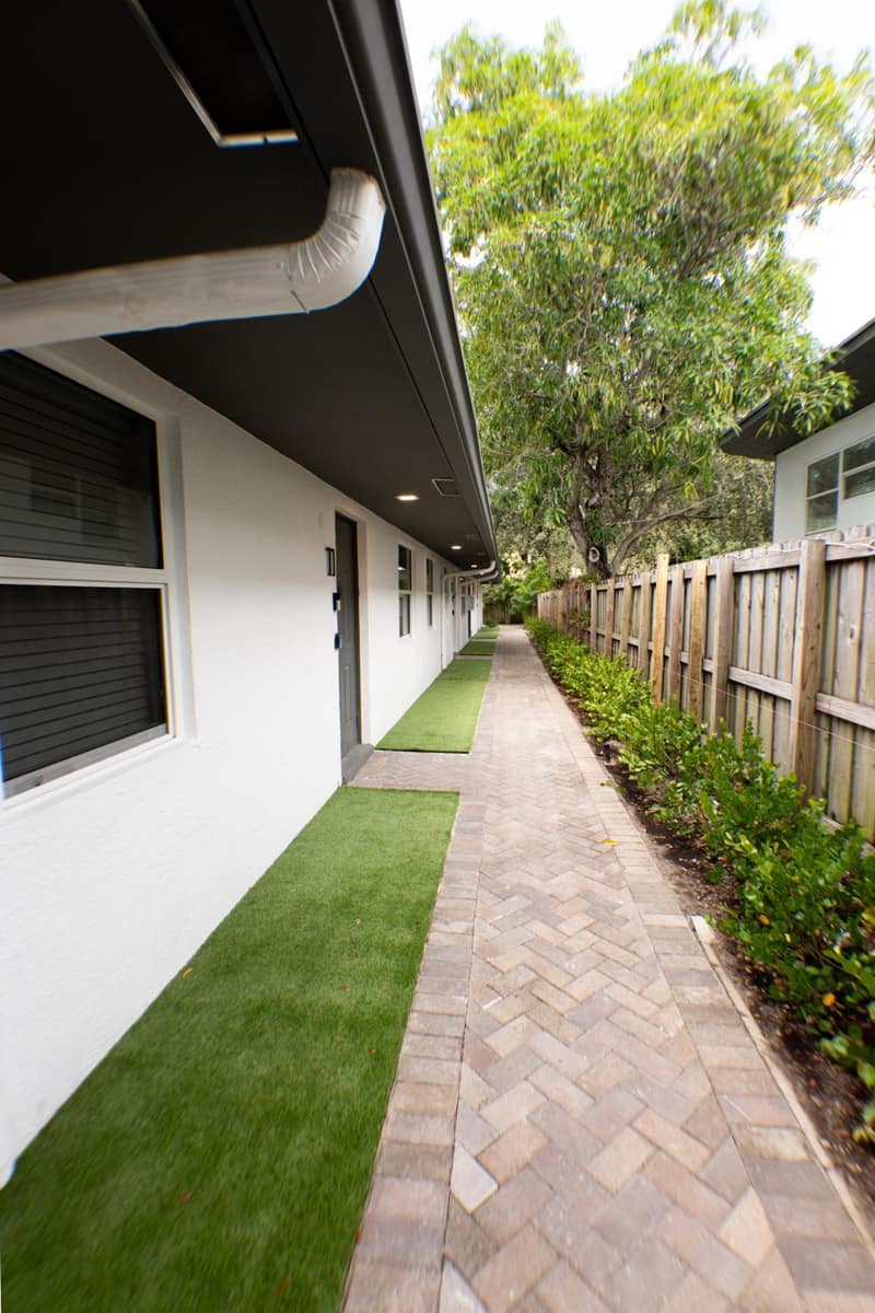The Lauderdale Boutique Hotel — building